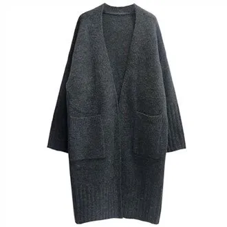 ロングシンプルポケットセーター